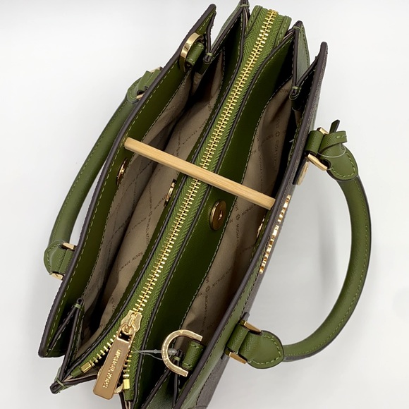 MICHAEL KORS HOPE MEDIUM MESSENGER EVERGREEN MULTI - Picture 11 of 16